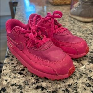 Nike Kids Fuchsia Sneakers